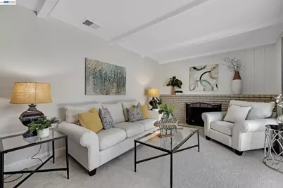 4061 Holland Dr, Pleasanton, CA 94588 - Photo 12