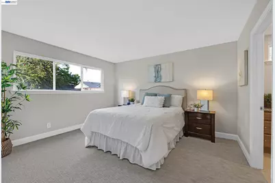 4061 Holland Dr, Pleasanton, CA 94588 - Photo 18