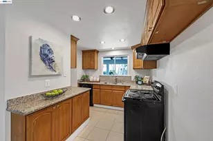 4061 Holland Dr, Pleasanton, CA 94588 - Photo 8