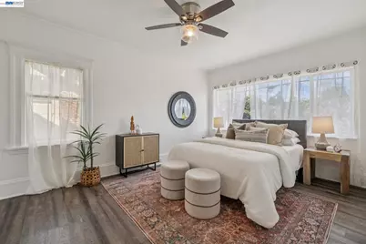 2063 Rosedale Ave, Oakland, CA 94601 - Photo 30