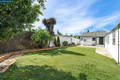 9814 Springfield St, Oakland, CA 94603 - Photo 22