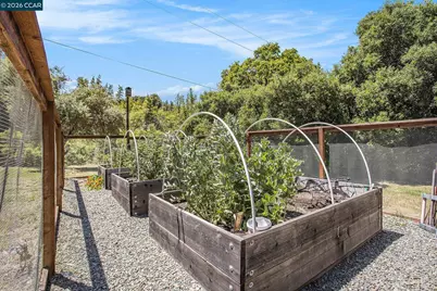 5745 Alhambra Valley Rd, Martinez, CA 94553 - Photo 40