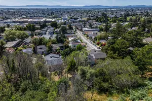 6914 Outlook Ave, Oakland, CA 94605 - Photo 30