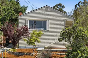 6914 Outlook Ave, Oakland, CA 94605 - Photo 1