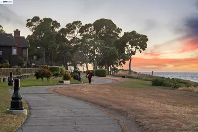 2857 Sea View Pkwy, Alameda, CA 94502 - Photo 12