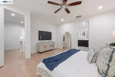 4026 Chalk Hill Way, Dublin, CA 94568 - Photo 12