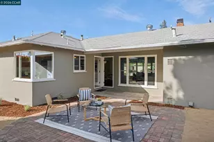 2137 Holbrook Dr, Concord, CA 94519 - Photo 28