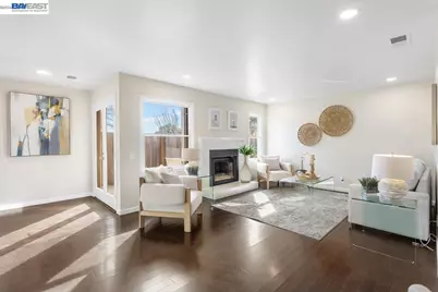 632 Centre Court, Alameda, CA 94502 - Photo 6