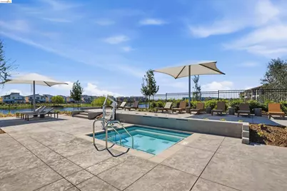 2404 Indigo Dr, Fairfield, CA 94533 - Photo 32