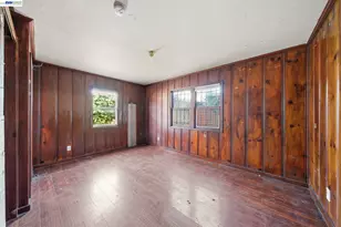 1363 61st Ave, Oakland, CA 94621 - Photo 10