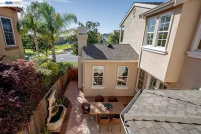 2358 Coral Sea St, Alameda, CA 94501 - Photo 56