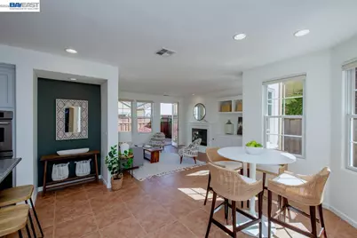 2358 Coral Sea St, Alameda, CA 94501 - Photo 24