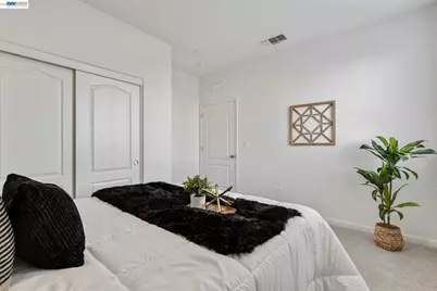 337 Frizzante Lane, Manteca, CA 95337 - Photo 6