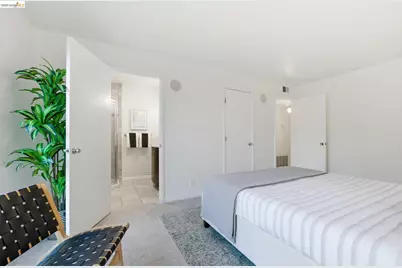 245 Montecito Ave #203, Oakland, CA 94610 - Photo 24