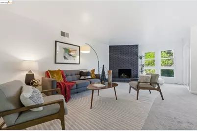 245 Montecito Ave #203, Oakland, CA 94610 - Photo 14