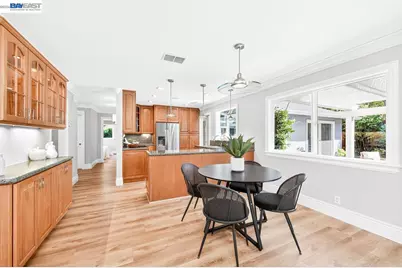 2140 Tanager Ct, Pleasanton, CA 94566 - Photo 16