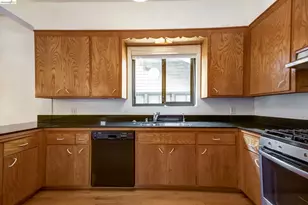5570 Taft Ave, Oakland, CA 94618 - Photo 44