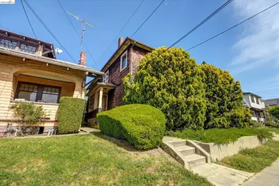 5570 Taft Ave, Oakland, CA 94618 - Photo 2