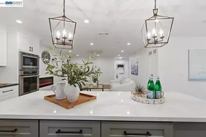 706 Wisteria Dr, Fremont, CA 94539 - Photo 8