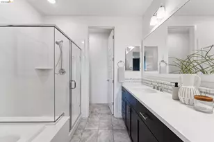 489 Diller St, Alameda, CA 94501 - Photo 36