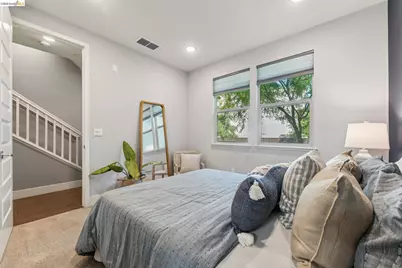 489 Diller Street, Alameda, CA 94501 - Photo 38