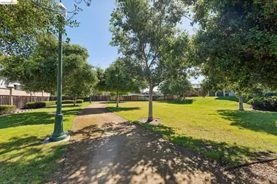 489 Diller Street, Alameda, CA 94501 - Photo 68