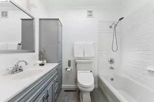 2615 La Cuesta Ave, Oakland, CA 94611 - Photo 30