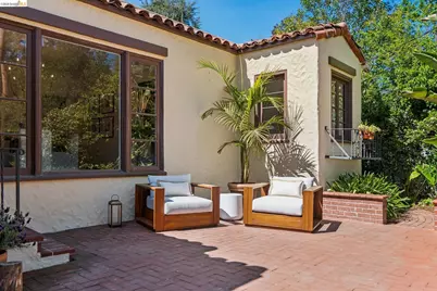 2615 La Cuesta Ave, Oakland, CA 94611 - Photo 6