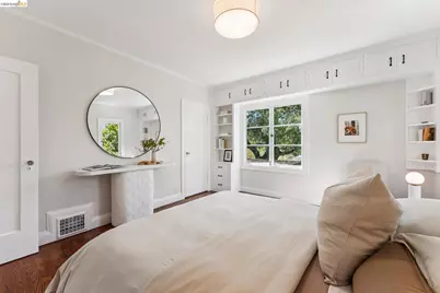 2615 La Cuesta Ave, Oakland, CA 94611 - Photo 34