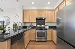 1505 Coyote Creek Way, Milpitas, CA 95035 - Photo 8