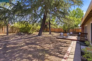 1306 Craig Dr, Concord, CA 94518 - Photo 16