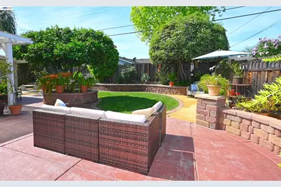 8514 Newry Pl, Dublin, CA 94568 - Photo 46