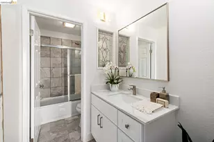 322 Hanover Ave, Oakland, CA 94606 - Photo 26