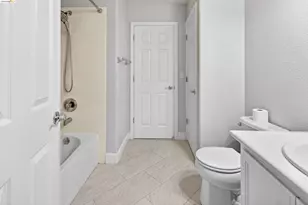 2631 Torrey Pines Dr, Brentwood, CA 94513 - Photo 36