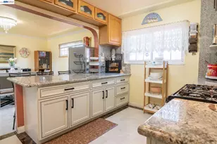 27093 Lemay Way, Hayward, CA 94544 - Photo 12
