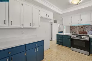 2030 Clearview Ct, Walnut Creek, CA 94598 - Photo 8