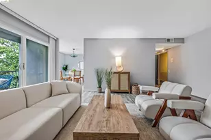 3945 Harrison St, Oakland, CA 94611 - Photo 4