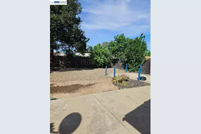 8504 Sunnybrea Dr, Sacramento, CA 95823 - Photo 14