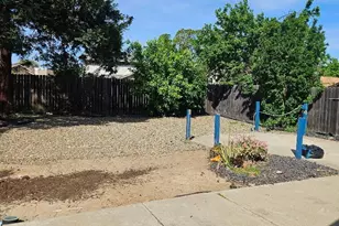 8504 Sunnybrae Dr, Sacramento, CA 95823 - Photo 14