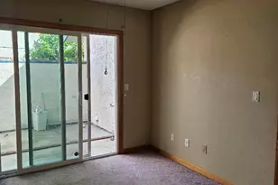 8504 Sunnybrae Dr, Sacramento, CA 95823 - Photo 12