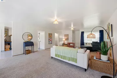 15740 Paseo Del Campo, San Lorenzo, CA 94580 - Photo 8