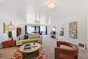 15740 Paseo Del Campo, San Lorenzo, CA 94580 - Photo 6