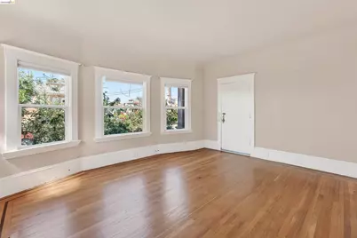 4326 West St, Oakland, CA 94608 - Photo 4