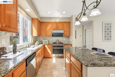 38393 Amaryllis Pl, Newark, CA 94560 - Photo 12