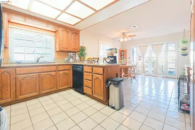 4950 Dawson Dr, Oakley, CA 94561 - Photo 16