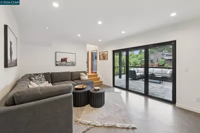 380 Vermont Ave, Berkeley, CA 94707 - Photo 24