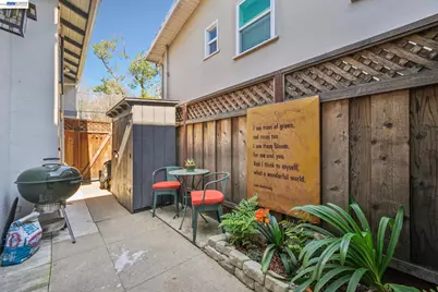 1376 Versailles Ave, Alameda, CA 94501 - Photo 24