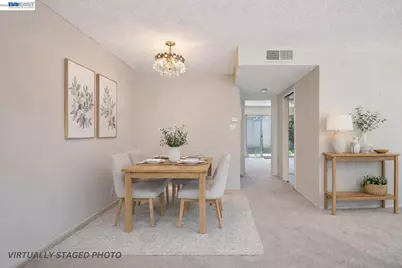 1024 Fontana Dr, Alameda, CA 94502 - Photo 8