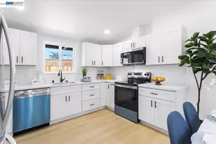 27828 Mandarin Ave, Hayward, CA 94544 - Photo 8