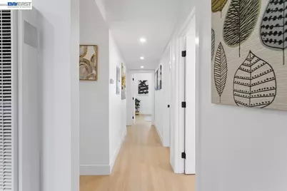 27828 Mandarin Ave, Hayward, CA 94544 - Photo 16